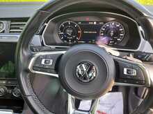 Volkswagen Passat TDI R-Line - U150645