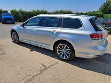 Volkswagen Passat TDI R-Line - U150645
