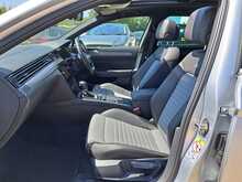 Volkswagen Passat TDI R-Line - U150645