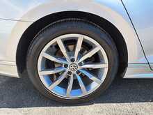 Volkswagen Passat TDI R-Line - U150645