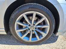 Volkswagen Passat TDI R-Line - U150645