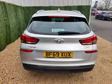 Hyundai i30 CRDi SE Nav - U150651