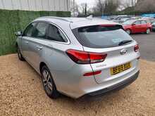 Hyundai i30 CRDi SE Nav - U150651