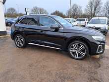 Audi Q5 TFSIe Competition - U150652