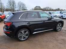 Audi Q5 TFSIe Competition - U150652