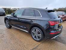 Audi Q5 TFSIe Competition - U150652