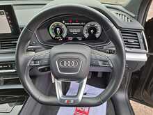 Audi Q5 TFSIe Competition - U150652