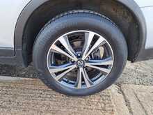 Nissan X-Trail dCi N-Connecta - U150659