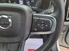 Volvo XC40 T3 Momentum - U150663