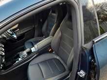 Mercedes-Benz CLA CLA250e AMG Line - U150665