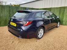 Toyota Corolla VVT-h Icon Tech - U150669