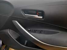 Toyota Corolla VVT-h Icon Tech - U150669