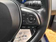 Toyota Corolla VVT-h Icon Tech - U150669