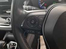 Toyota Corolla VVT-h Icon Tech - U150669