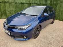 Toyota Auris VVT-h Design - U150671