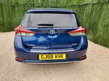 Toyota Auris VVT-h Design - U150671