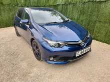 Toyota Auris VVT-h Design - U150671