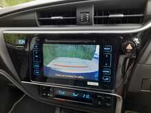 Toyota Auris VVT-h Design - U150671