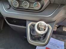 Renault Trafic dCi Blue SL28 Sport - U150672