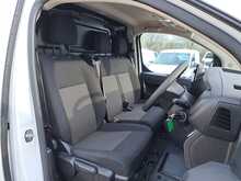 Vauxhall Vivaro Turbo D Prime - U150673