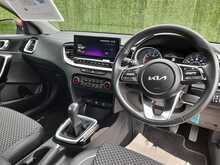 Kia Ceed T-GDi 3 - U150676