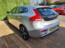 Volvo V40 D2 R-Design - U150697
