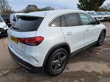 Mercedes-Benz GLA GLA200 AMG Line - U150703