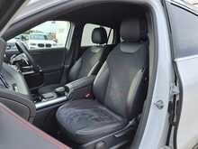 Mercedes-Benz GLA GLA200 AMG Line - U150703