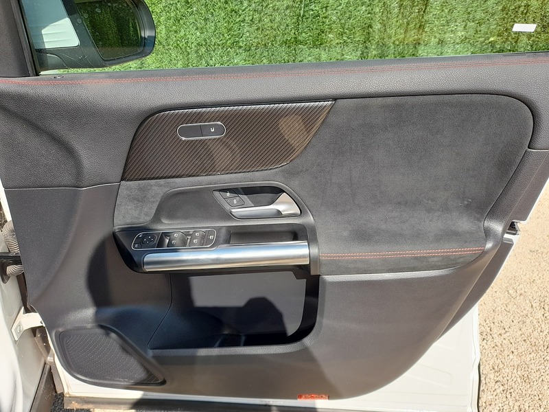 Mercedes-Benz GLA GLA200 AMG Line - U150703