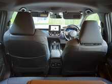 Toyota Corolla VVT-h Design - U150710