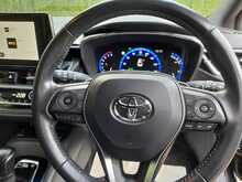 Toyota Corolla VVT-h Design - U150710