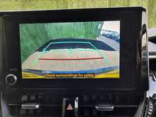 Toyota Corolla VVT-h Design - U150710