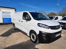 Vauxhall Vivaro Turbo D 2900 Dynamic - U150714