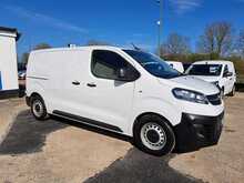 Vauxhall Vivaro Turbo D 2900 Dynamic - U150714