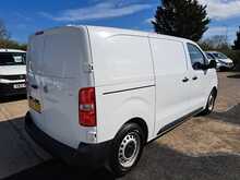 Vauxhall Vivaro Turbo D 2900 Dynamic - U150714