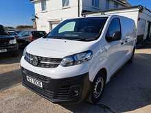 Vauxhall Vivaro Turbo D 2900 Dynamic - U150714