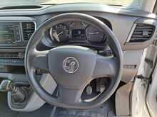 Vauxhall Vivaro Turbo D 2900 Dynamic - U150714