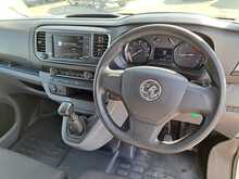 Vauxhall Vivaro Turbo D 2900 Dynamic - U150714