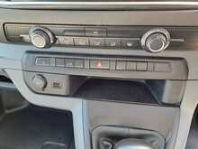 Vauxhall Vivaro Turbo D 2900 Dynamic - U150714
