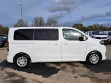 Toyota PROACE Verso D Shuttle - U150715