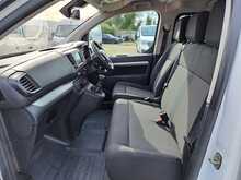 Toyota PROACE Verso D Shuttle - U150715