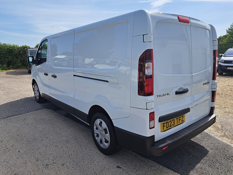 Renault Trafic dCi Blue LL30 Advance - U150717