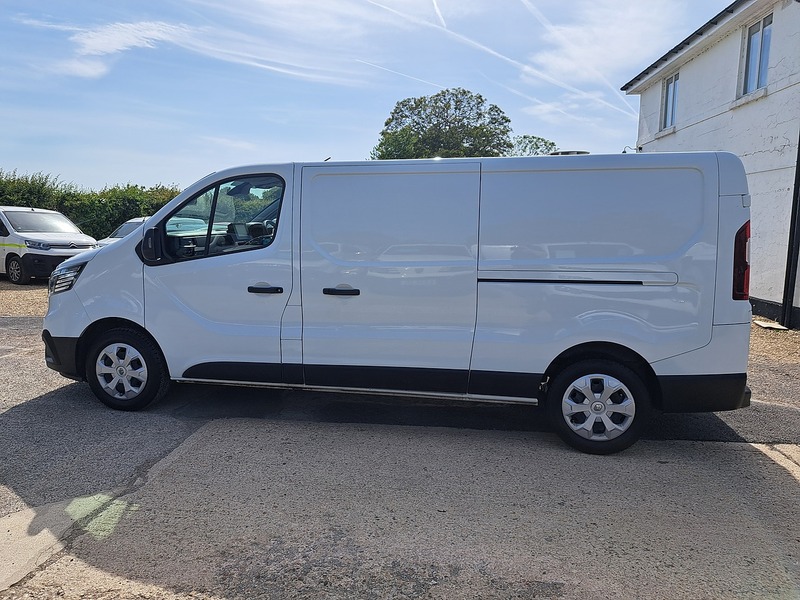 Renault Trafic dCi Blue LL30 Advance - U150717