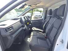Renault Trafic dCi Blue LL30 Advance - U150717