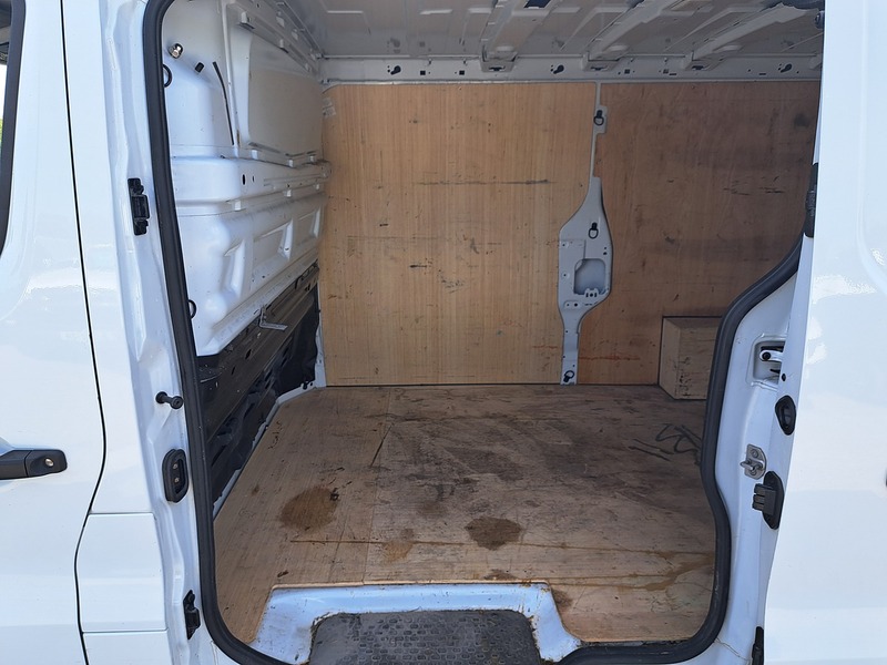 Renault Trafic dCi Blue LL30 Advance - U150717