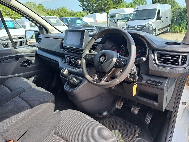 Renault Trafic dCi Blue LL30 Advance - U150717