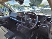 Vauxhall Vivaro Turbo D Prime - U150718