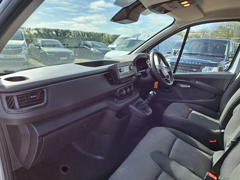 Renault Trafic dCi Blue SL28 Business - U150719