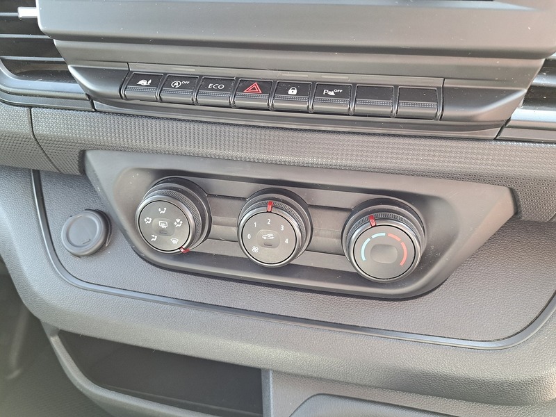 Renault Trafic dCi Blue SL28 Business - U150719