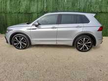 Volkswagen Tiguan TSI R-Line - U150735